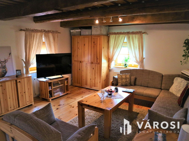 Komlósdon ház+gazdasági épület+14400m2 szántó jó gazdára vár