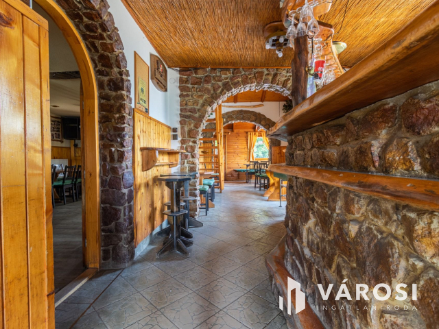 Bejáratott Sportlétesítmény eladó Sóskúton!