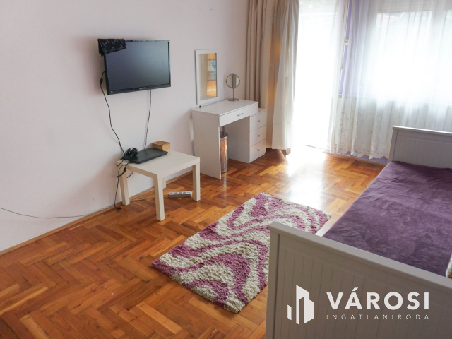 Remek családi ház Üröm legszebb részén!