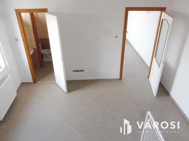 BYD közelében,több funkciós ingatlan kiadó!