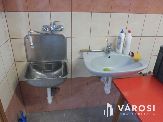 BYD közelében,több funkciós ingatlan kiadó!