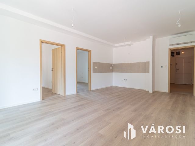 Luxuslakás Balatonföldváron – Azonnal költözhető