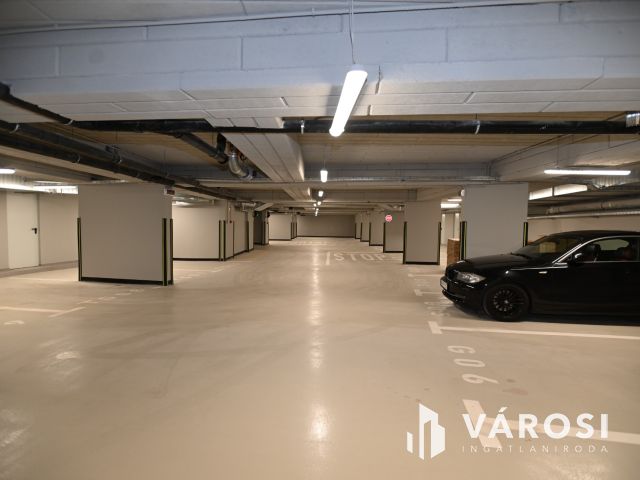 Bútorozott Luxuslakás Balatonföldváron – Azonnal költözhető