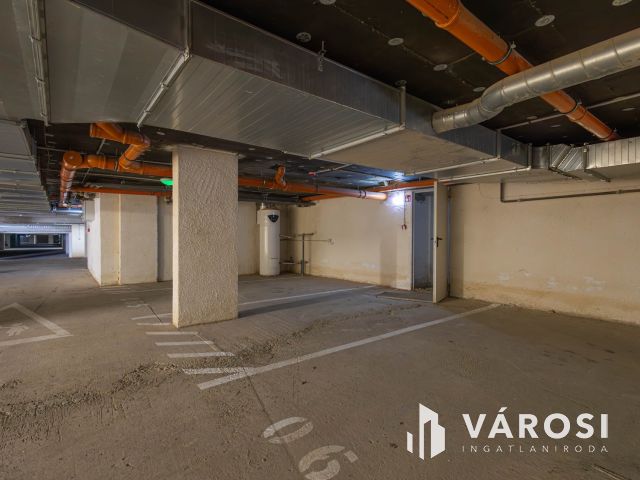 Kulcsrakész lakás Péterhegyen D-F-6