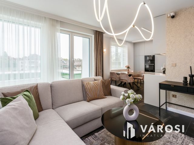 Nagyon Nagyon Cool, Penthouse Lakás Debrecenben!!!