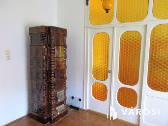 Szuper téglaház Tótkomlóson – akár két generációnak is!