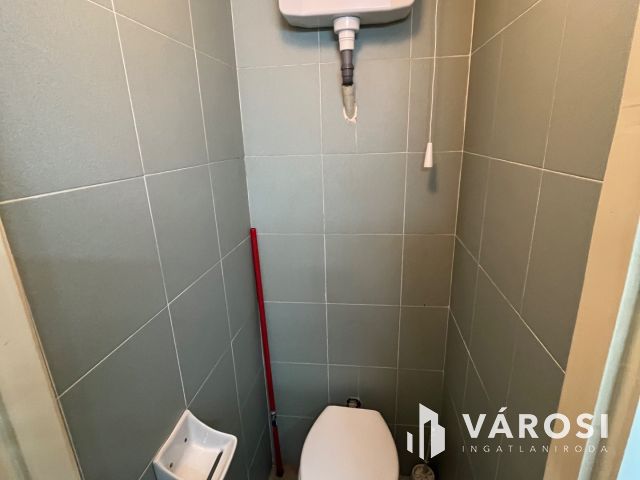 Debrecen, társasház építésére alkalmas ingatlan eladó!