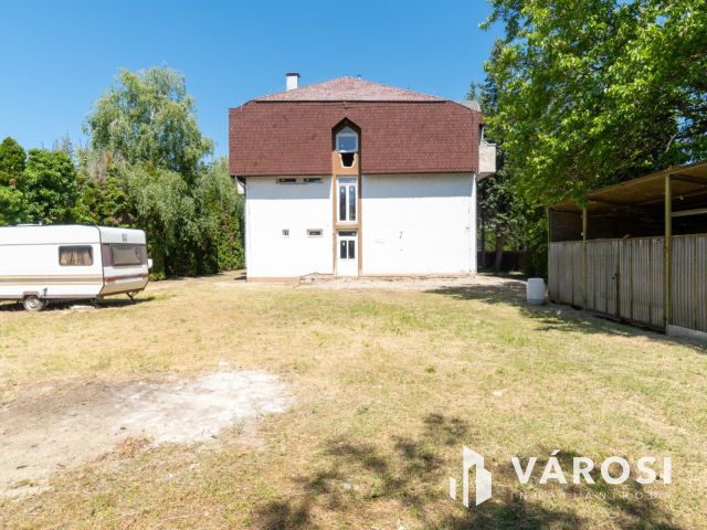 Kiváló befektetési lehetőség az Aranyparton