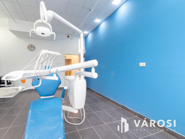 25 m2-es felszerelt, berendezett fogászati rendelő Újbudán