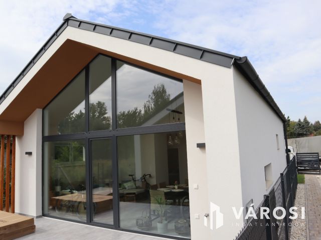 Új építésű családi ház eladó Siófok-Sóstón