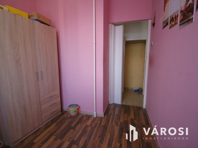 Rózsa utcában eladó lakás