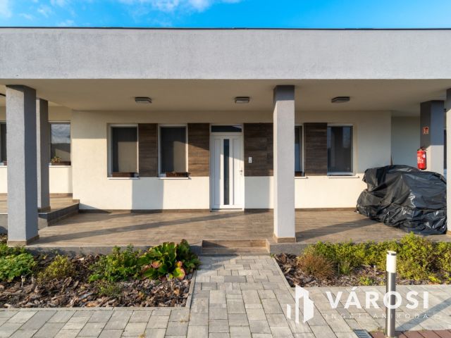 Egyedülálló lehetőség Ságváron