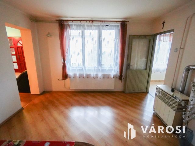 Többgenerációs családi ház Heréden!