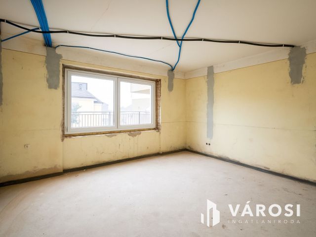 Új építésű, modern, kétszintes családi ház Orosházán