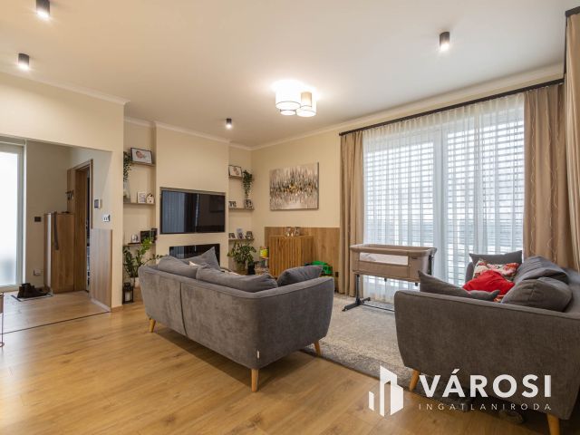 Kényelmes prémium családi ház a Kállay ligetben!