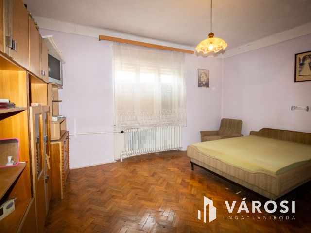 Nagy ház, jó elrendezés Kétsopronyban