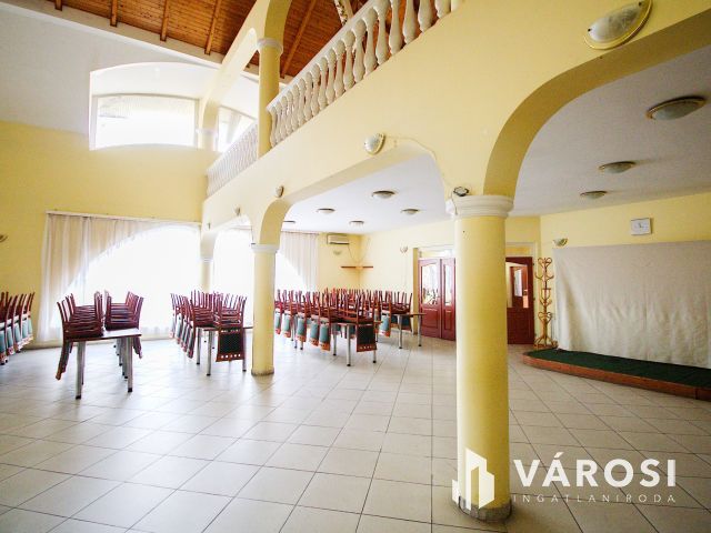 Rendezvényközpont + panzió