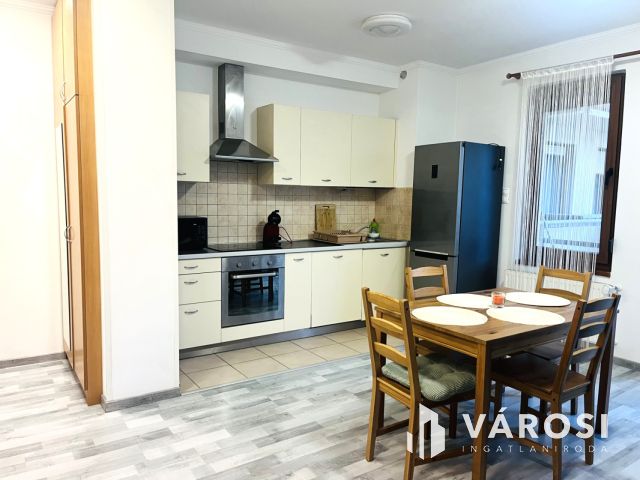 Marina Part – teraszos, 3 szobás lakás kiadó